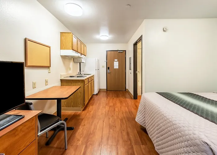 Hometowne By Red Roof Motel Columbus
